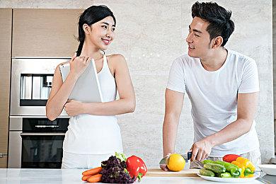 《怪物猎人：荒野》新广告短片 西野七濑出演